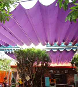 Bạt che nắng mưa quán cafe Bạt che nắng mưa quán cafe